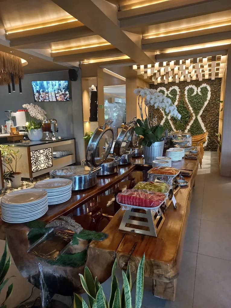 Buffet table prepared for Hoya Lounge dining
